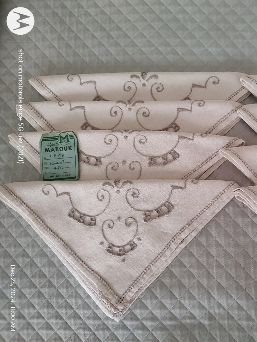 MATOUK 100% LINEN TABLECLOTH EIGHT MATCHING NAPKINS TAUPE EMBROIDEREY ACCENT